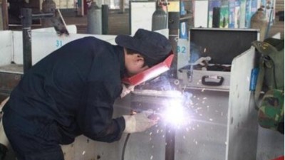 焊接凈化器,焊接煙氣凈化器,執(zhí)信環(huán)保實(shí)力廠家。